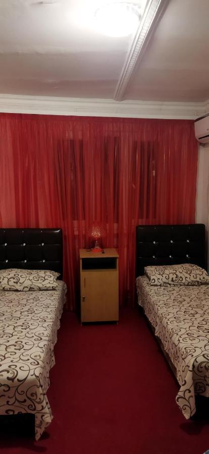 Asine Ereván Habitación foto